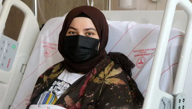 Bitki Çayları Karaciğerimi Yaktı, Nakil ile Hayata Döndüm