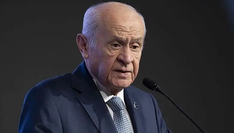 Devlet Bahçeli: "Suyu Bulandırmaya Yer Yok" Açıklamasıyla Tartışmaları Noktalamayı Hedefliyor