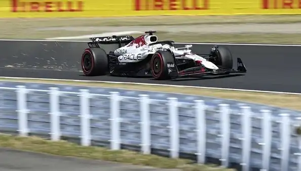 Max Verstappen, Japonya Grand Prix’sinde Pole Pozisyonunun Sahibi Oldu