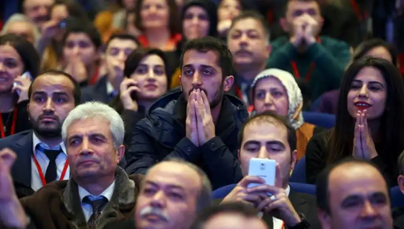 2025 Yılında 15 Bin Sözleşmeli Öğretmen Ataması İçin Sözlü Sınav Tarihleri Açıklandı!