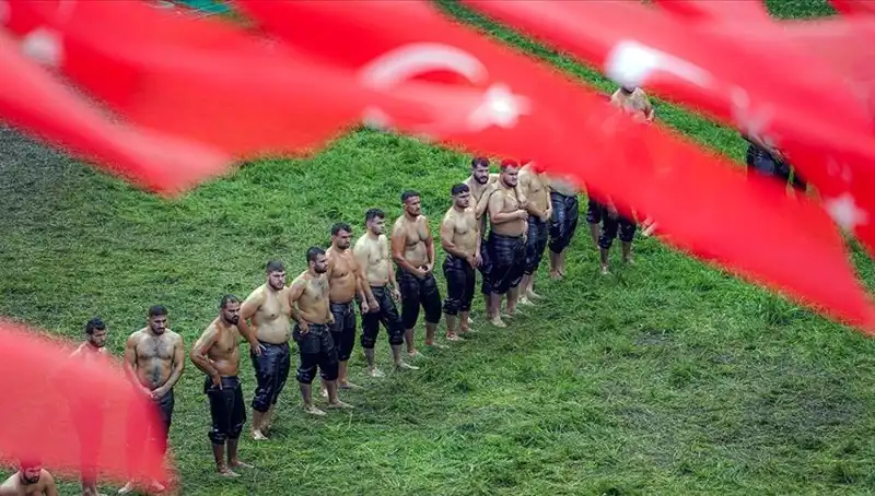 664. Tarihi Kırkpınar Yağlı Güreşleri Başlıyor: 40 Başpehlivan 826 Sporcu Yarışacak!