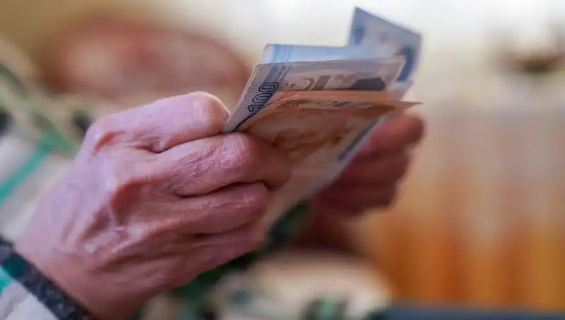 Emekli Bayram İkramiyesi Ne Zaman Yatacak? Bakanlıktan Beklenen Tarih