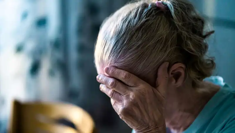 Alzheimer Riskini Artıran Günlük Alışkanlıklar: Nöroloji Uzmanınden Önemli Açıklamalar