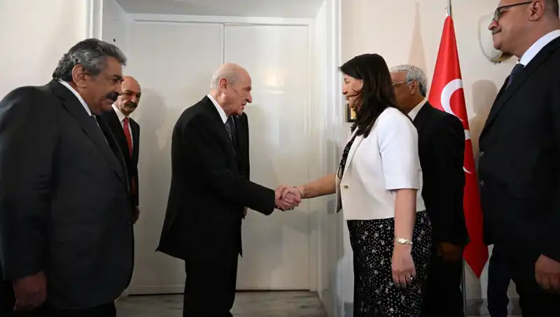 MHP Lideri Bahçeli, DEM Parti Heyetiyle Önemli Görüşme Gerçekleştirdi