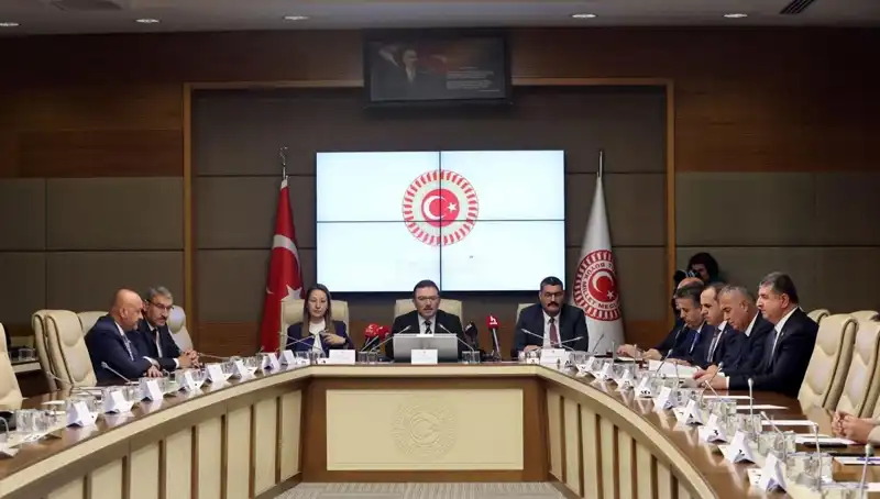 Meclis, Kartalkaya Yangınını Araştırıyor: Vali’nin Sözleri Gündem Oldu