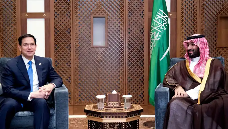 ABD'nin Riyad'a 100 Milyar Dolarlık Silah Satışı: F-35'ler Sürecin Parçası mı?