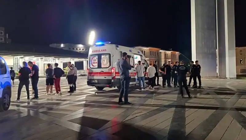 14 Yaşındaki Çocuk, Duygusal Patlama ile Şehirde Kaos Yarattı