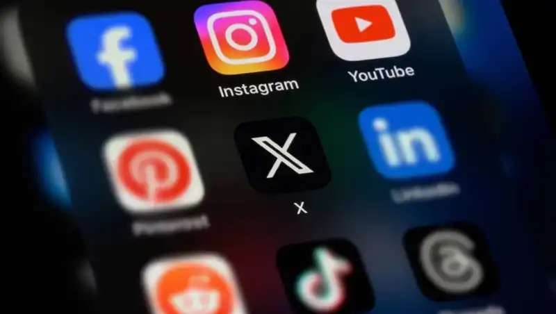 Sosyal Medya Kısıtlamaları: WhatsApp, Facebook ve Daha Fazlası Hala Devam Ediyor