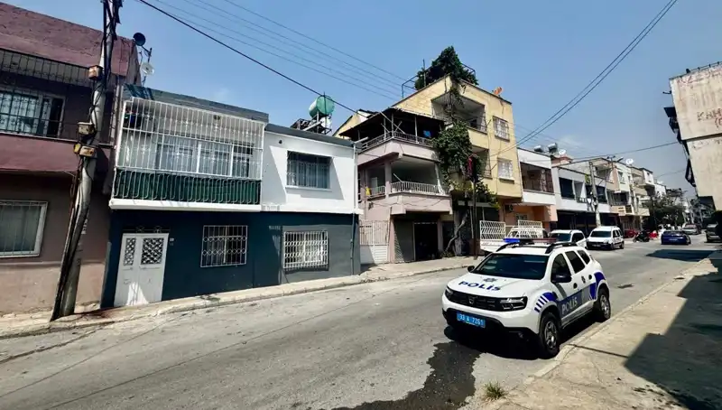 Silah Sesleri Tüm Şehirde Şok Yarattı: Anne Kızın Ölümü Cevap Bekliyor