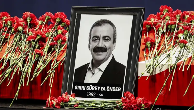 Meclis’te Sırrı Süreyya Önder’in Anması: Politikanın Hayatına Yansıyan İzler