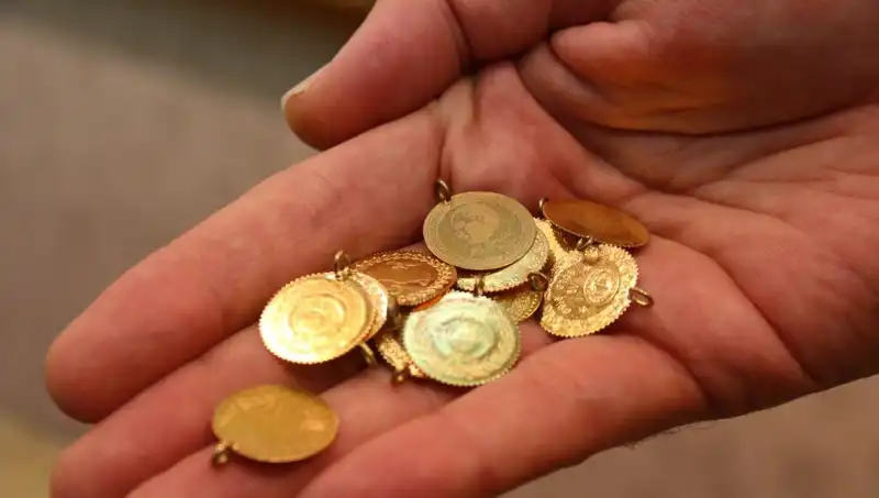 30 Nisan 2023’te Canlı Altın Fiyatları: Gram ve Çeyrek Altın Ne Kadar?