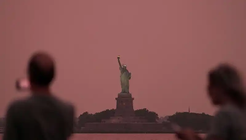 Kanada Yangınları: New York'ta Hava Kirliliği Alarm Veriyor