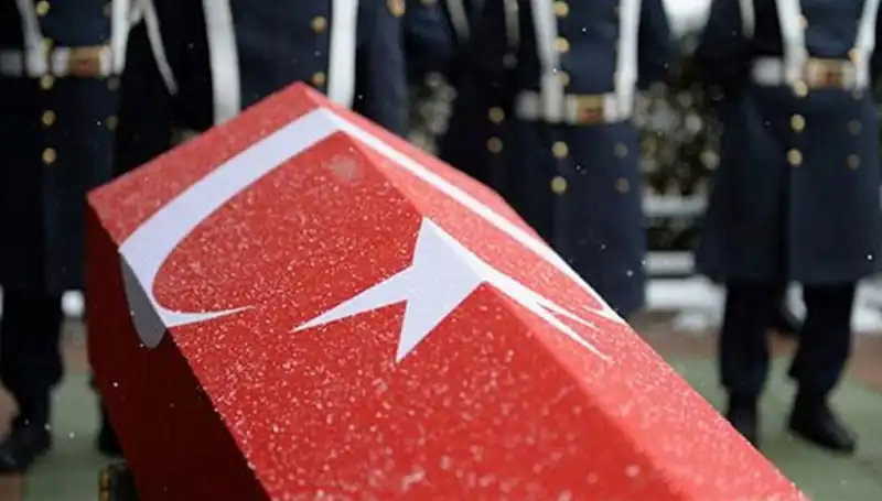 Pençe Kilit Operasyonu'nda Yaralanan Asker, Şehit Oldu: Ulusumuzun Acısı