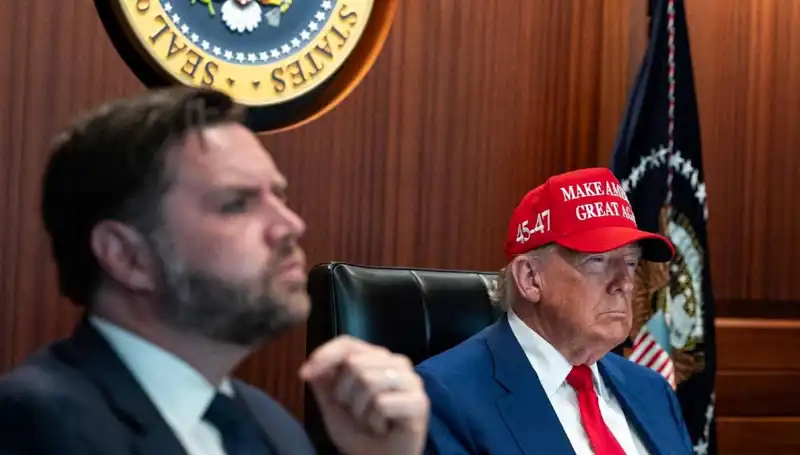 Trump'ın Azil Tasarısı Reddi: Siyasi İklim ve Gelecek Hamleler