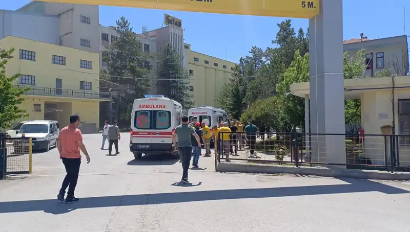 Çorum'un Un Fabrikasında Patlama: 1 Ağır Yaralı, 9 Yaralı!
