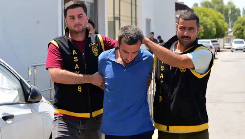 Para Vermeyen Anneyi Tahta Sopayla Katleden Şok Edici Olay
