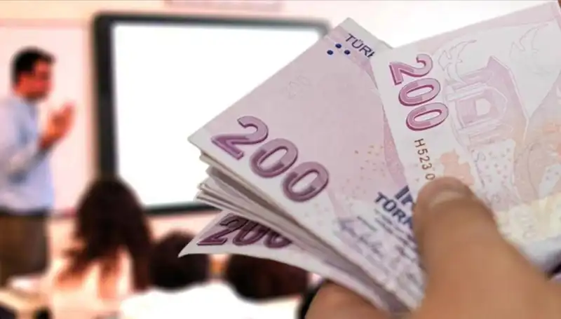 2025 Öğretmen Maaşları Açıklandı: Beklenen Zamla İlgili Tüm Detaylar