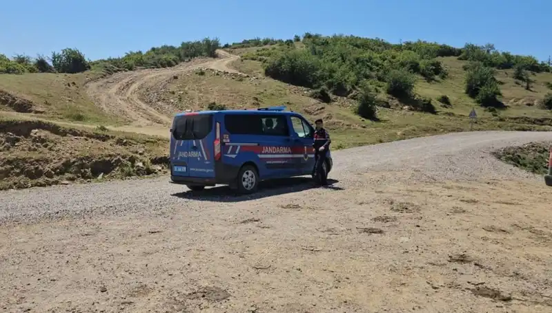 Jandarma ile Firari Şahıs Arasında Korku Dolu Çatışma: Olayın Ayrıntıları