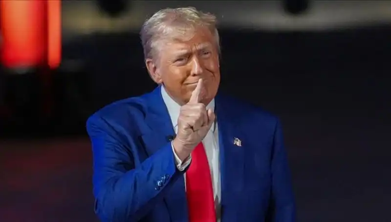 Trump, Epstein'ın Mektubunu Yayınlayan Wall Street Journal'ı Neden Dışladı?