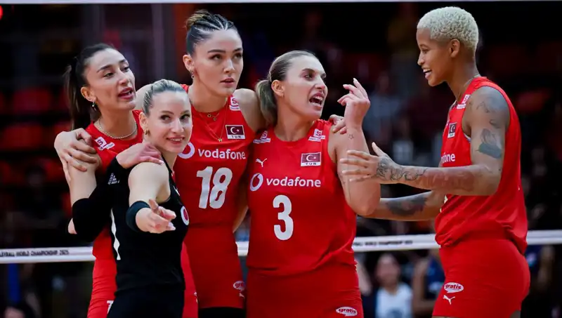 Filenin Sultanları, Japonya’yı Yenip Finale Koşuyor!