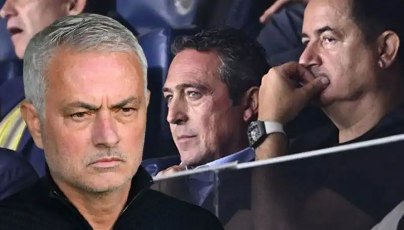 Fenerbahçe'den José Mourinho İle İlgili Beklenmedik Açıklama Geliyor!