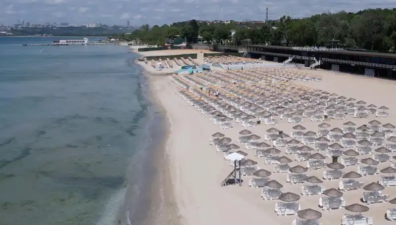 2025 İstanbul Plaj Giriş Ücretleri: Sarıyer, Florya ve Adalar'da Yenilikler