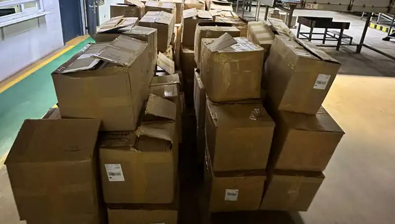 Kargo Şirketinde Gizli Tütün Operasyonu: Dört Ton Kaçak Malzeme Ele Geçirildi