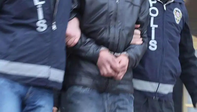 Konya'da Dev Dolandırıcılık Şebekesine Operasyon: 13 Gözaltı ve Tutuklama!