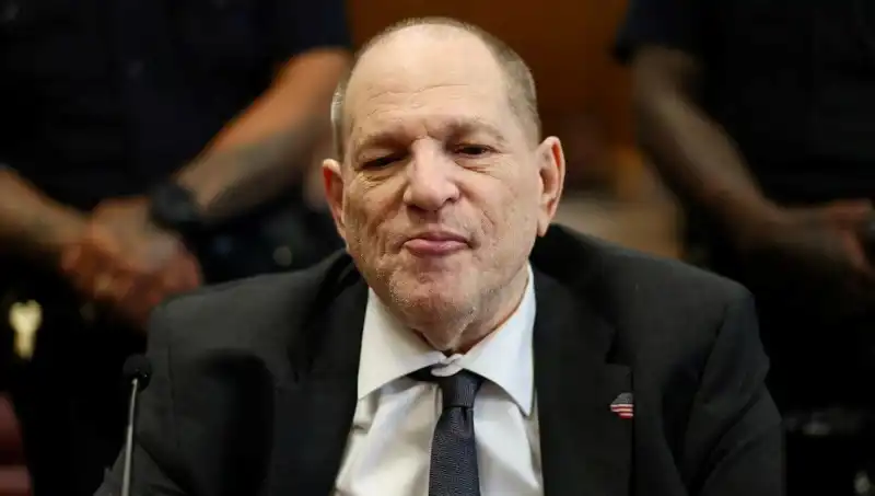 Ünlü Yapımcı Harvey Weinstein Yeniden Suçlu Bulundu: Cezaevinde Yeni Bir Dönem Başlıyor