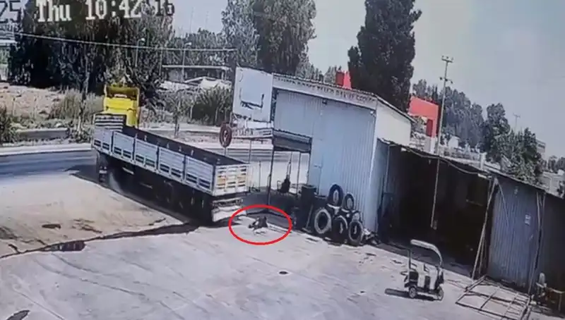 Korkunç Kaza: 16 Yaşındaki Çocuk İşçi TIR’ın Altında Can Verdi