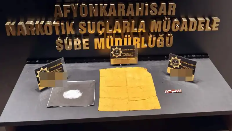 Uyuşturucu Operasyonu: Afyonkarahisar'da 3 Kişi Tutuklandı