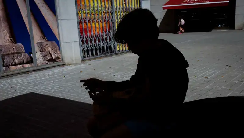 Zengin Ülkede Fakir Çocukların Dramı: Gerçek Hayat Hikayeleri