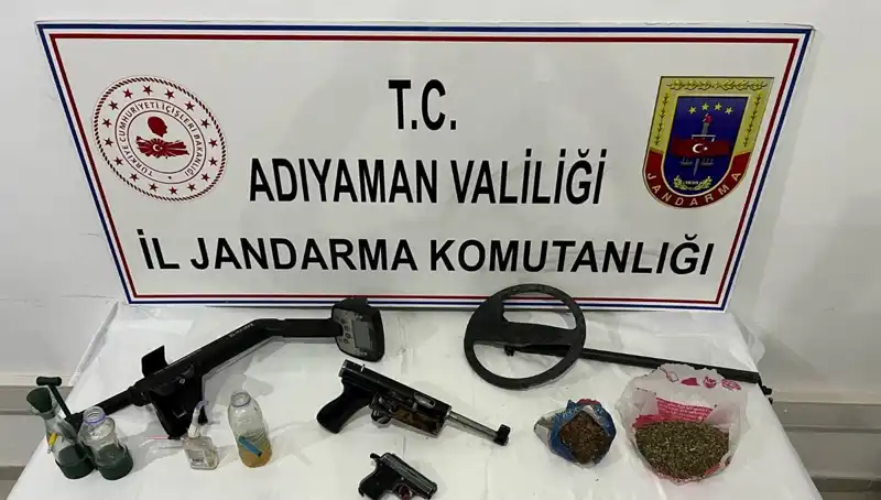 Adıyaman'da Narkotik Operasyonu: 14 Şüpheli Gözaltına Alındı